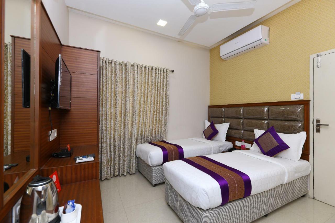 Oyo Flagship 486 Nungambakkam-Greams Road-Apollo Hospital Hotel Chennai Luaran gambar